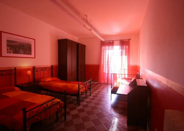 Tatusa Al Colosseo Apartamento Roma